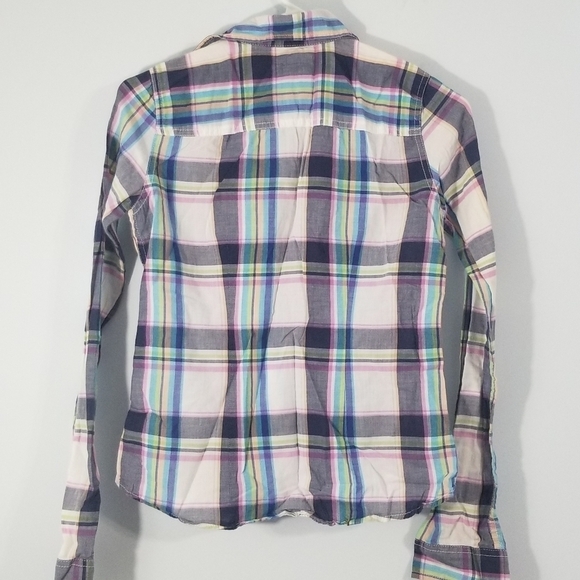 Hollister Flannel Long Sleeved Collared Shirt. Size XS. Dual Front Pockets. - Picture 5 of 6